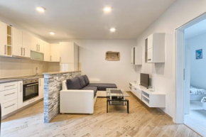 Apartment Petra